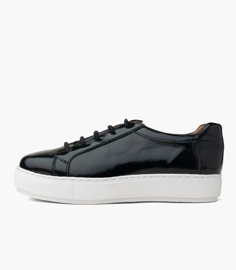 boating-zapatilla-charol-mujer-BZM22050132-01